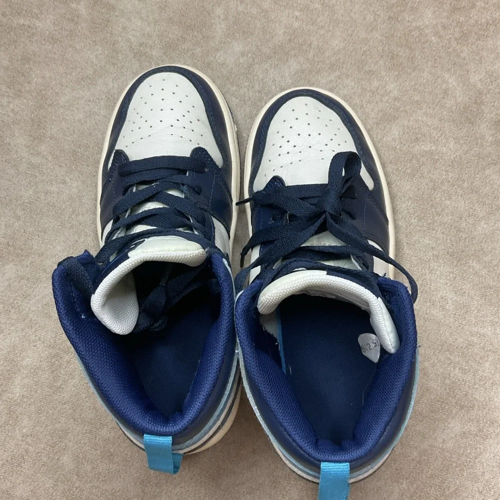Nike Jordan 1 Retro OG High Obsidian Blue Sneakers 555088-140 GS‎ Sz 2.5 Youth